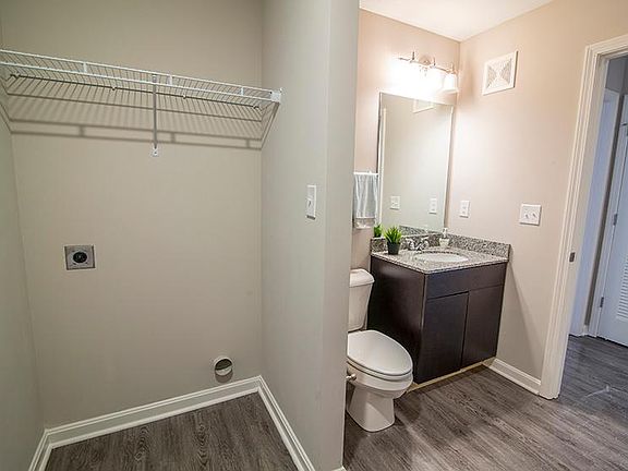 5th image of 7908 Moss Creek Dr Unit 101