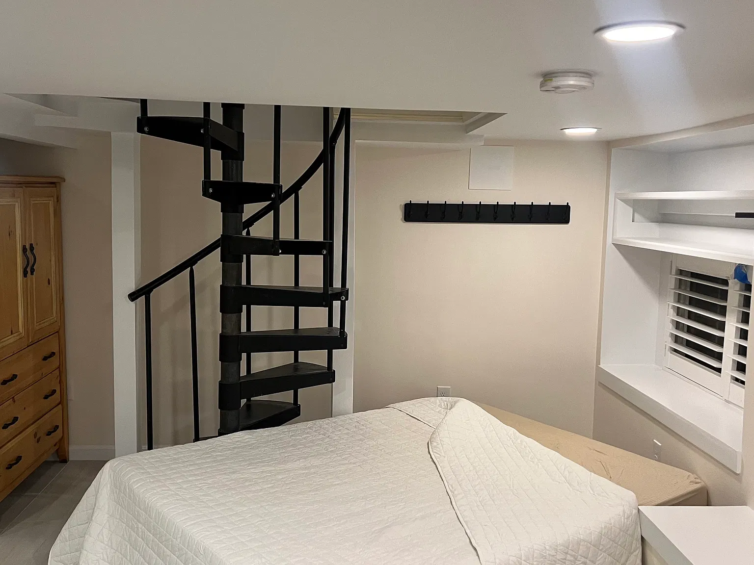 1 bed, 600 sqft, $2,200 — Photo 3