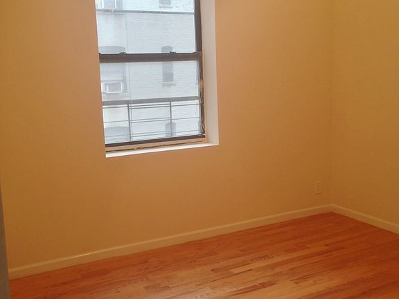 3rd image of 105 Lefferts Pl APT 26F