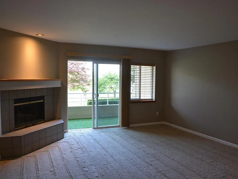 163 N Hayden Bay Dr — Photo 18