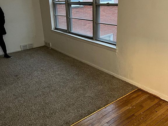 3rd image of 21201 Kingsville St