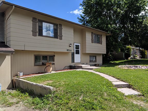2nd image of 8520 Pheasant Dr