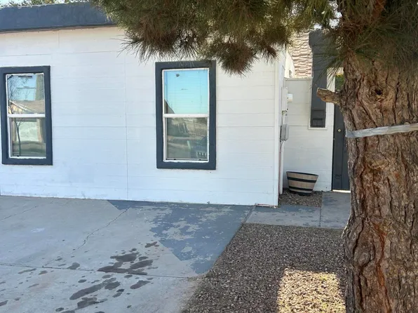 9272 Nottingham Dr #A & B, El Paso, TX 79907