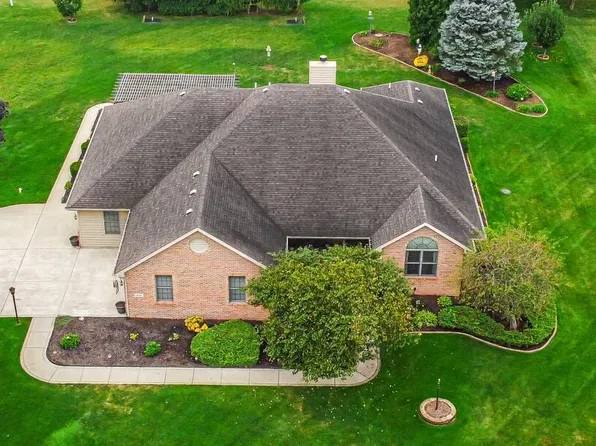 654 S Baums Bridge Rd, Kouts, IN 46347