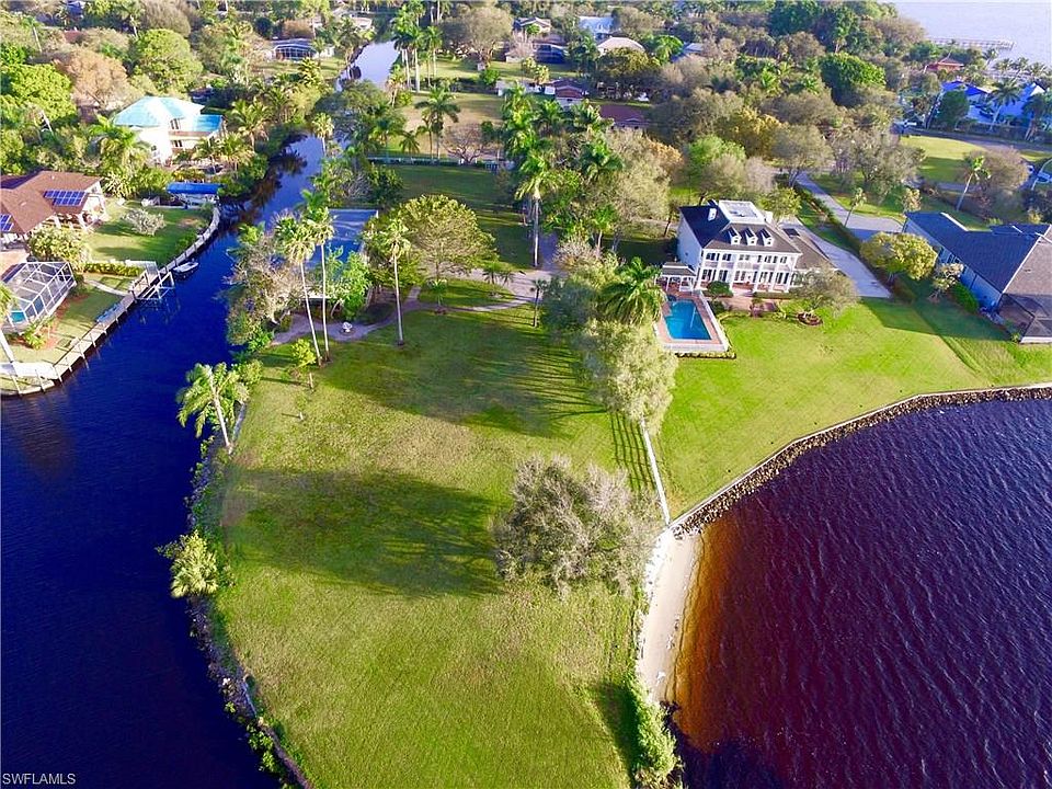 1st image of 798 Overiver Dr