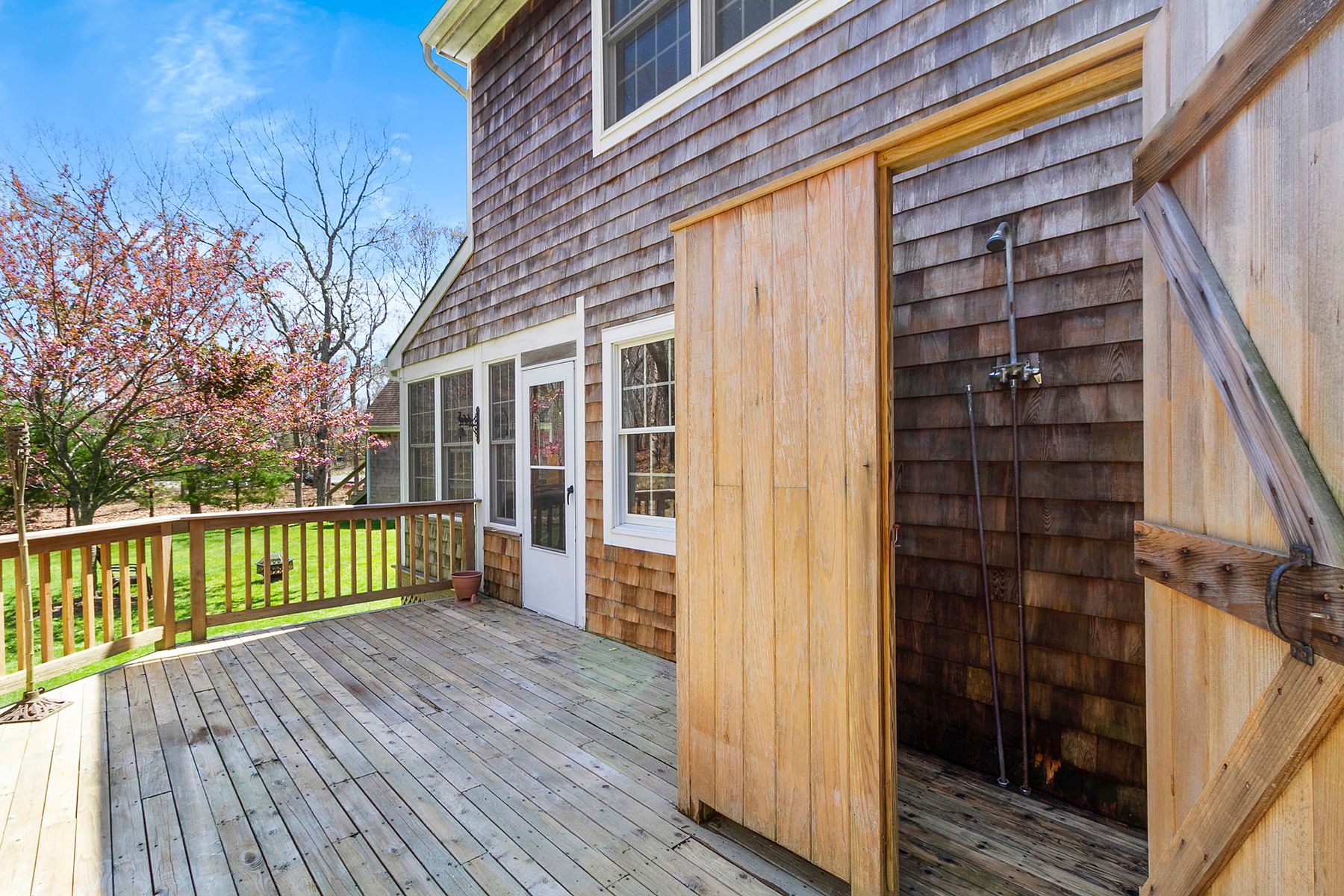 26 Canvasback Ln, Amagansett, NY 11930 Out East