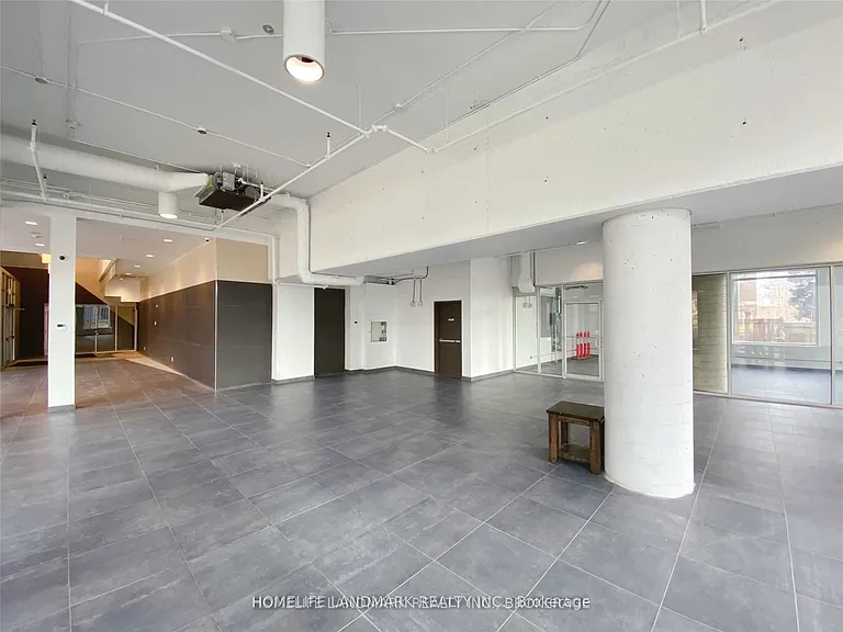 158 King St N #2201 — Photo 5