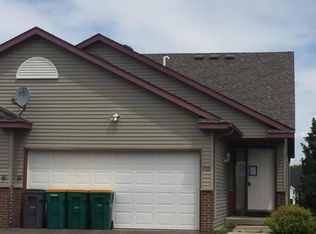 708 10th St SW, Pine Island, MN 55963