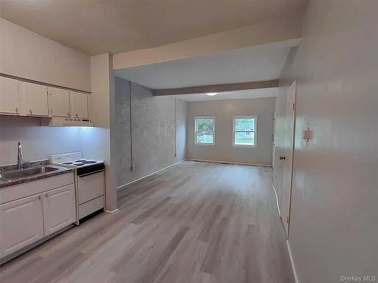 81 Franklin St #305 — Photo 7