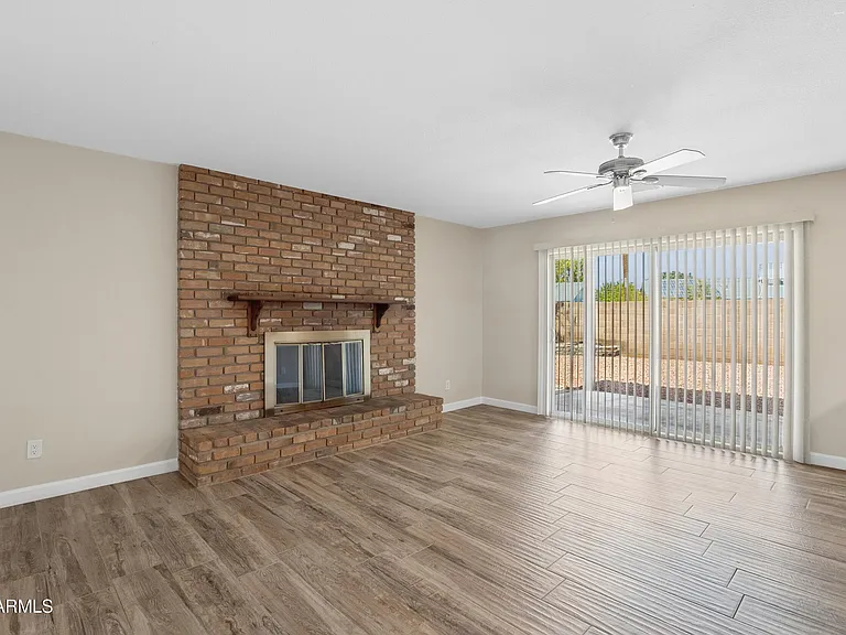 1260 E Alameda Dr — Photo 9