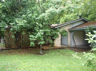 9511 Braeburn Gln, Austin, TX 78729