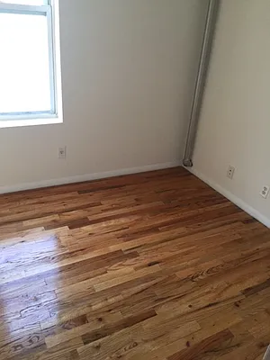 Rented by PMG Real Estate  | media 15