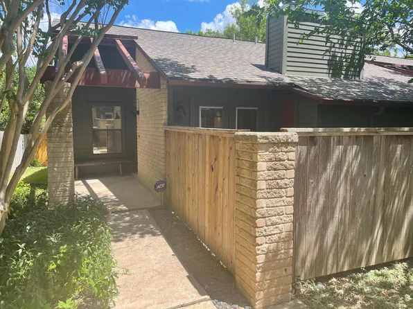 3815 Menchaca Rd #16, Austin, TX 78704