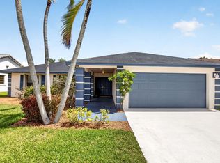 9901 Majorca Place, Boca Raton, FL 33434