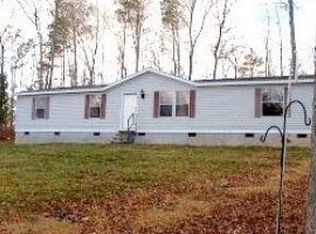 275 Twin Lakes Rd, Chatsworth, GA 30705