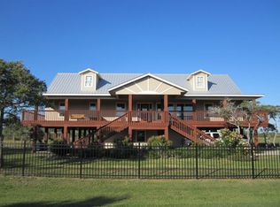 1240 Swan Point Rd, Seadrift, TX 77983