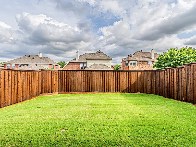 15097 Blakehill Dr — Photo 50