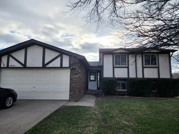 38955 Century Dr, Sterling Heights, MI 48310