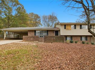 6952 W Fayetteville Rd, Riverdale, GA 30296