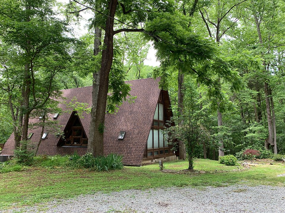 View of home from the driveway.