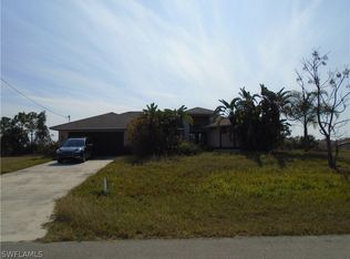 1128 NE 44th Lane Cpe, Coral, FL 33909