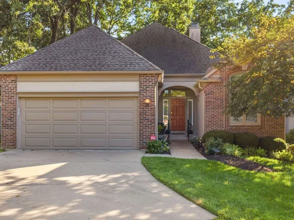 8801 W 142nd St, Overland Park, KS 66221