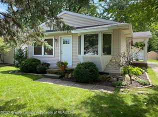 303 W Shepherd St, Charlotte, MI