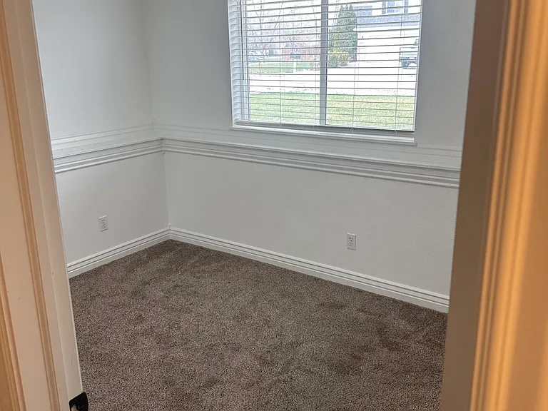 3624 E Capstone Dr #BASEMENT — Photo 1