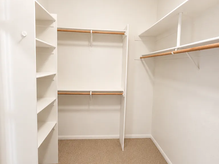 3574 Torrey View Ct — Photo 19