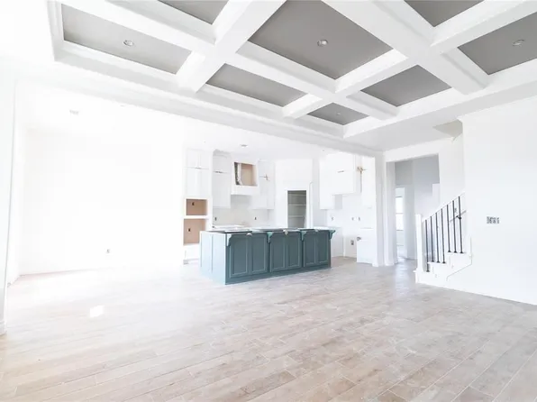 3324 Courtney Creek Dr, Edmond, OK 73012