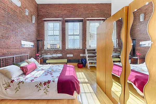 Sold by Brown Harris Stevens | media 23