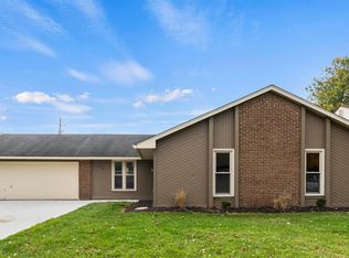 5920 Hinsdale Ln, Fort Wayne, IN 46835