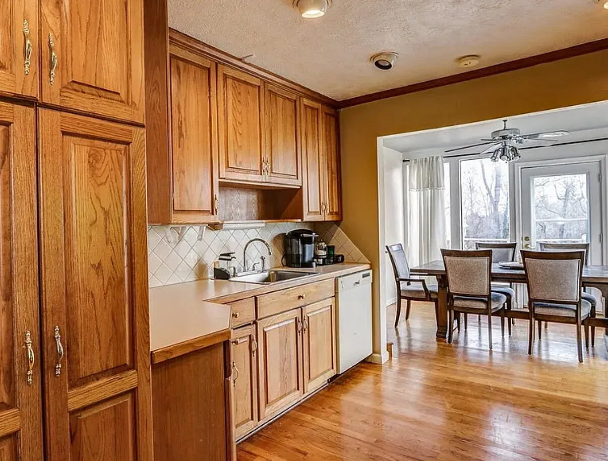 4 bed, 2.0 bath, $1,650 — Photo 4