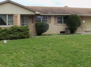 1864 32nd Ave, Hudsonville, MI 49426