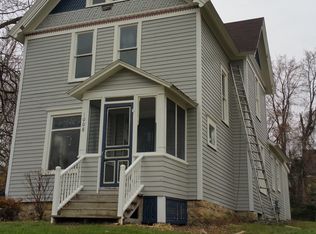 1008 S Park St, Red Wing, MN 55066