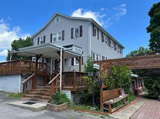566 Lattintown Rd APT 2B, Marlboro, NY 12542