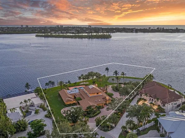 1136 N LAKE SHORE DRIVE, SARASOTA, FL 34231