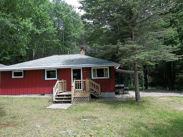 1st image of 2169 Birchcrest Dr NE