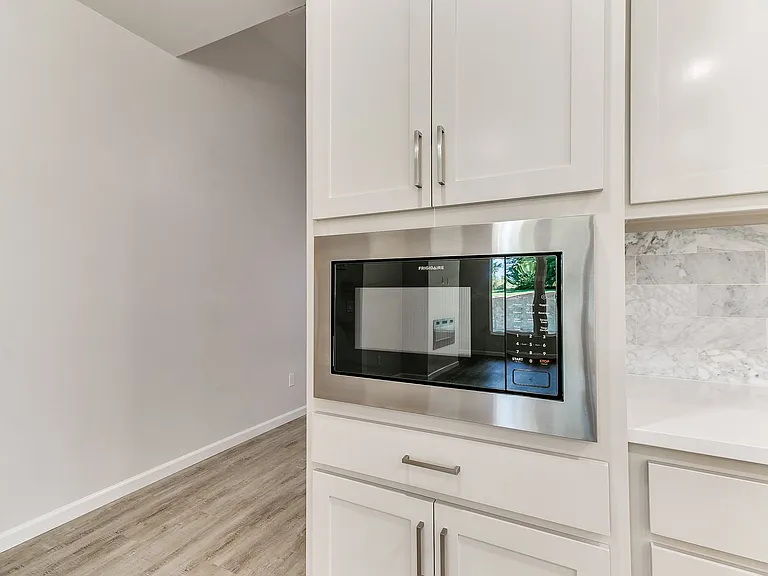 7236 NW 152nd St — Photo 30