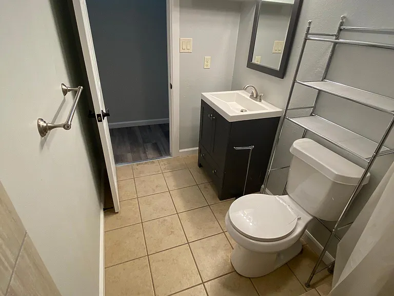 3510 Columbine Ct #BASEMENT — Photo 10