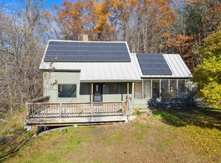 43 Eastman Rd, Sharon, VT 05065