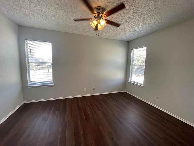 3603 Bremen St #4 — Photo 11