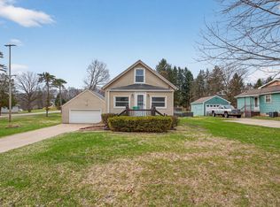 329 E Coler St, Jackson, MI 49203