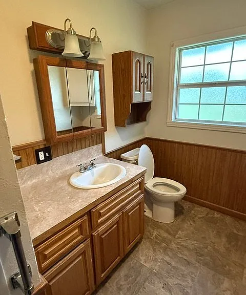 1080 Turner Dr — Photo 15