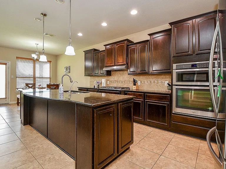 4302 Trinity Creek Ct — Photo 10