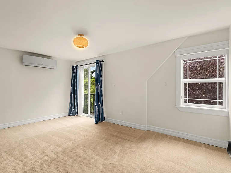 6017 SW Admiral Way — Photo 21