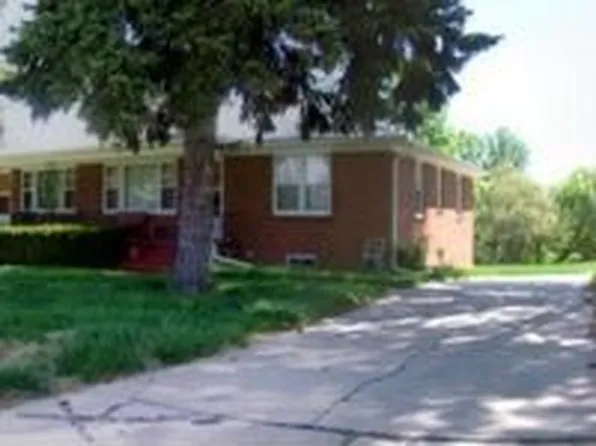 5401 S 15th St, Omaha, NE 68107