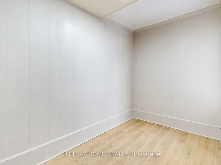 443 Ontario St #MAIN FLOOR — Photo 23