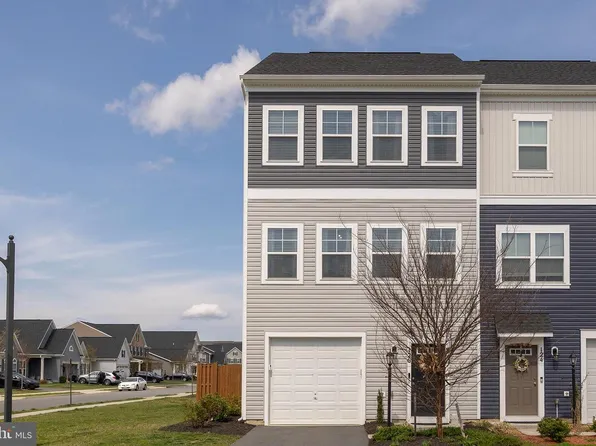 126 Centifour Dr, Stephenson, VA 22656