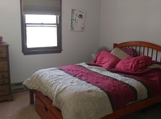 51 Van Deene Ave APT C5, West Springfield, MA 01089